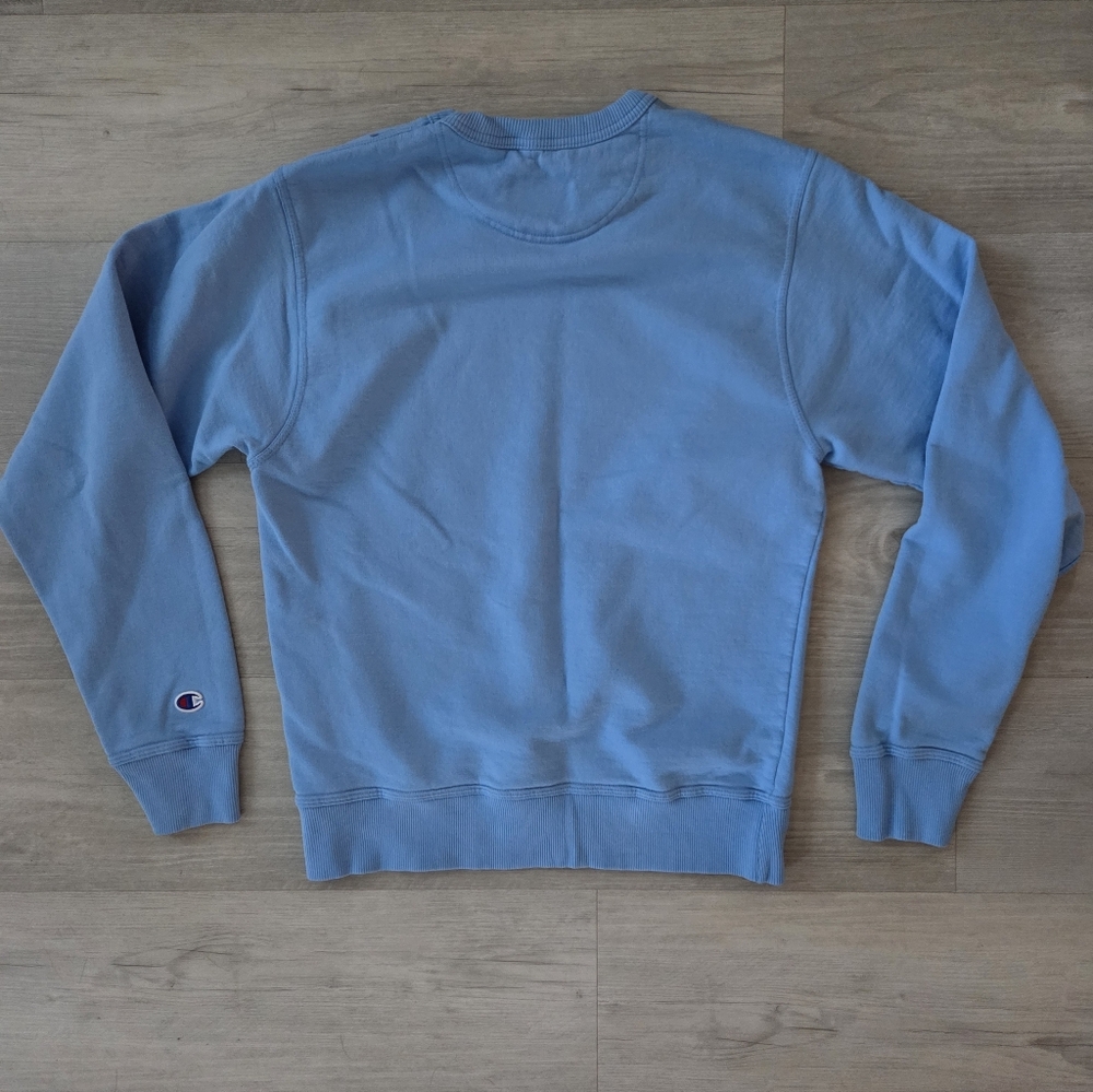 Champion Men's Light Blue Crew Neck Sweatshirt - Picture 5 of 8